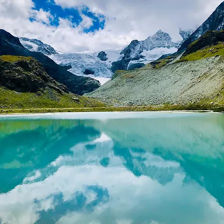 Hautes Roches - Magnifique Vue Sur La Montagne Appartement